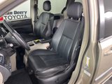 Used 2014 Chrysler Town & Country Touring image 4