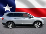 Used 2017 Honda Pilot Elite image 2