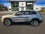 Used 2019 Jeep Cherokee Latitude Plus image 2