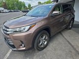 Used 2017 Toyota Highlander Limited Platinum image 5