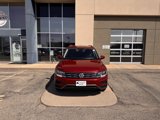 Used 2020 Volkswagen Tiguan SE w/ Panoramic Sunroof Package image 5
