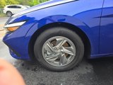 Used 2024 Hyundai Elantra SE image 5