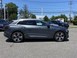Used 2019 Audi e-tron Prestige image 5