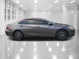 Used 2016 Toyota Camry LE image 2