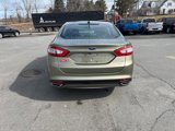 Used 2013 Ford Fusion SE image 3