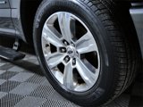 Used 2015 Ford F150 Platinum w/ Equipment Group 701A Luxury image 2