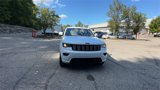 Used 2018 Jeep Grand Cherokee Altitude image 4