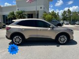 Certified 2020 Ford Escape SE image 2