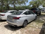 Used 2023 Nissan Versa SV image 5