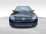 Used 2014 Volkswagen Touareg TDI image 3