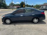 Used 2016 Nissan Versa SV image 2