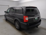 Used 2016 Chrysler Town & Country S w/ Driver Convenience Group image 5