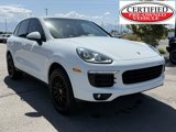 Used 2018 Porsche Cayenne Platinum Edition w/ Premium Package image 3