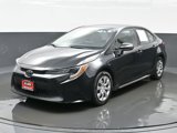 Used 2022 Toyota Corolla LE image 2