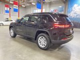 New 2025 Jeep Grand Cherokee Laredo X w/ Luxury Tech Group I image 3