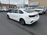Used 2023 Kia Forte LXS image 3