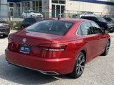 Used 2020 Volkswagen Passat 2.0T SEL image 4