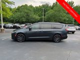 Certified 2020 Chrysler Pacifica Touring-L w/ S Appearance Package image 2