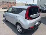 Used 2020 Kia Soul LX image 3