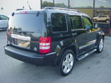 Used 2012 Jeep Liberty Limited Jet w/ Comfort/Convenience Group image 4