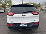 Used 2016 Jeep Cherokee Latitude w/ Comfort/Convenience Group image 4