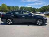 Used 2021 Nissan Altima 2.5 SV image 3