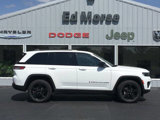 Used 2023 Jeep Grand Cherokee Altitude image 2