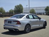 Certified 2022 Volvo S60 B5 Momentum image 3