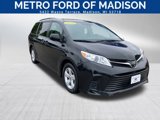 Used 2020 Toyota Sienna LE image 2