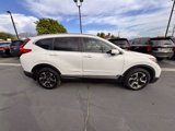 Used 2018 Honda CR-V Touring image 3