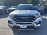 Used 2020 Ford Explorer XLT w/ Equipment Group 202A image 2