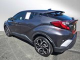 Used 2021 Toyota C-HR XLE image 3