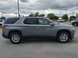 Used 2018 Chevrolet Traverse LT image 3