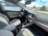 Used 2017 Hyundai Elantra SE image 5