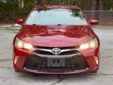 Used 2016 Toyota Camry SE image 2