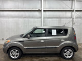 Used 2010 Kia Soul + w/ Audio Pkg image 2