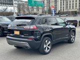Certified 2022 Jeep Cherokee Limited image 2