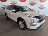 Used 2024 Mitsubishi Outlander ES image 3