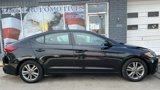 Used 2017 Hyundai Elantra SE image 2