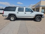 Used 1999 Chevrolet Suburban 2500 w/ Convenience Group image 2