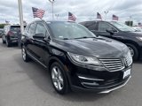 Used 2017 Lincoln MKC Premiere image 3