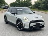 Used 2022 MINI Cooper S image 2