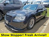 Used 2015 Chrysler 300 Limited image 3