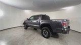 Used 2022 Toyota Tacoma TRD Off-Road image 6
