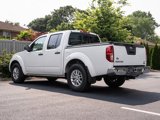 Used 2017 Nissan Frontier SV image 4