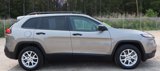 Used 2017 Jeep Cherokee Sport image 2