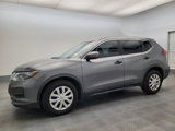 Used 2018 Nissan Rogue S image 2