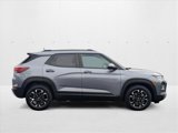 Used 2022 Chevrolet TrailBlazer LT w/ Confidence II Package image 4