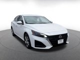 Used 2023 Nissan Altima 2.5 S image 3