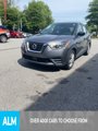 Used 2020 Nissan Kicks S image 3